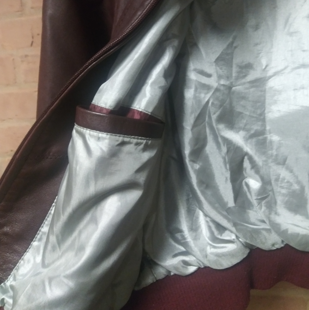 Knoles & Carter | Just reduced!! 🍑 Italian Lambskin Leather Jacket Wine - Picture 4 of 8